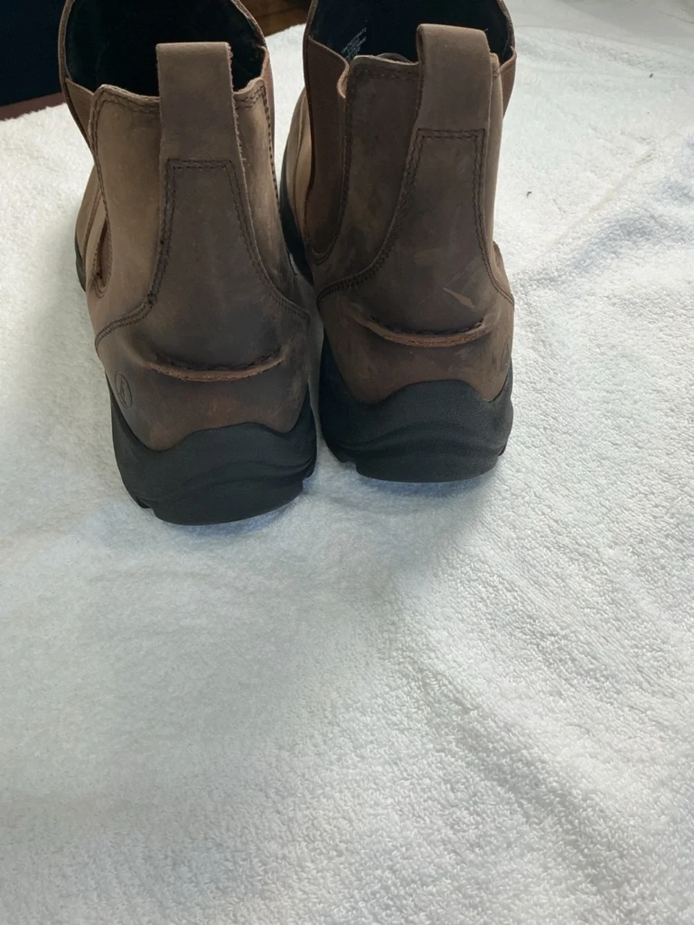 Lands' End Men's Brown Chukka Boots